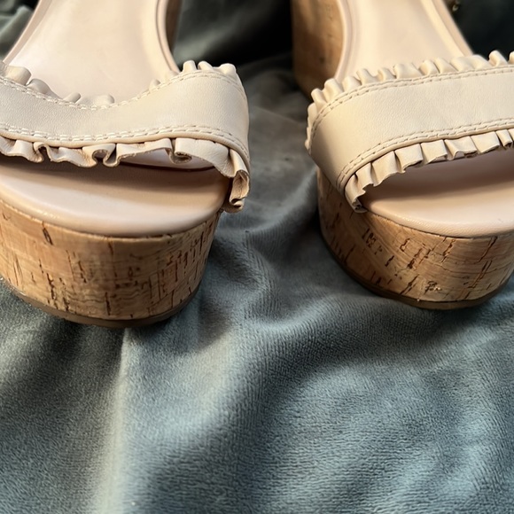 Pink Cork bottom Kate Spade shoes - Picture 4 of 9